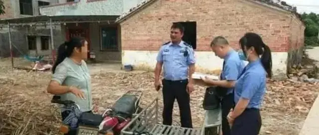 老妇嫉妒杀害男童
