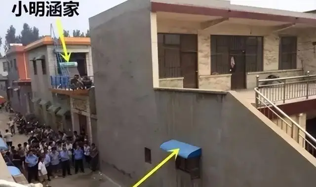 老妇嫉妒杀害男童
